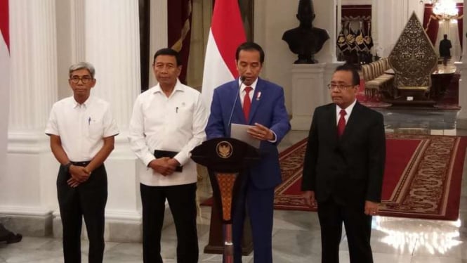 Presiden Joko Widodo gelar konferensi pers soal krisis Rohingya.