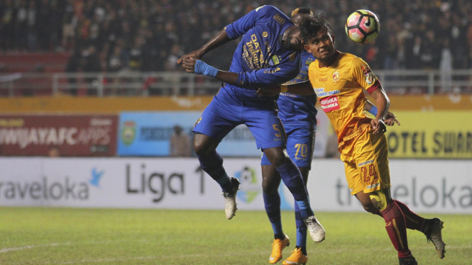 Sriwijaya FC Tunduk 1-4 dari Persib Bandung di Liga 1.