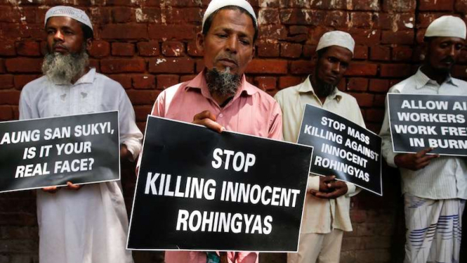 Aksi unjuk rasa pengungsi Rohingya di Kota New Delhi, India.