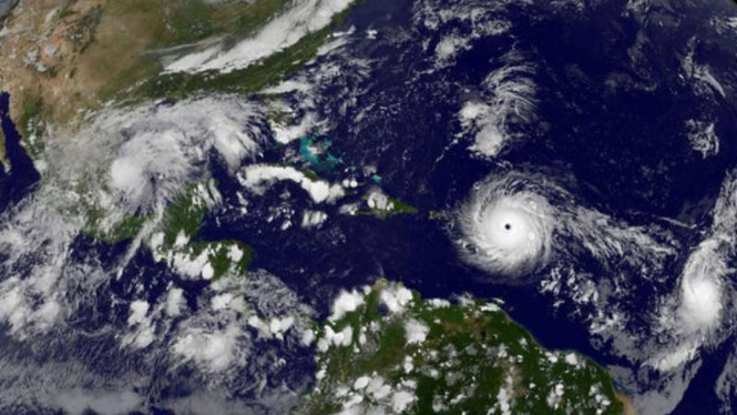 Badai Irma melalui pantauan satelit NASA.