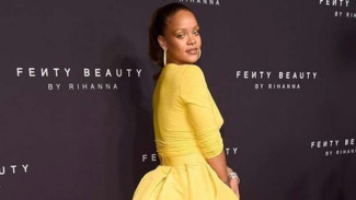 Foundation Lini Kosmetik Rihanna Disukai Wanita Albino