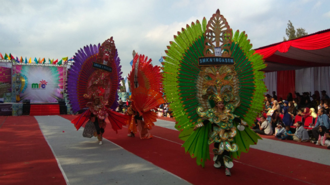 Peserta Malang Flower Carnival 2017.