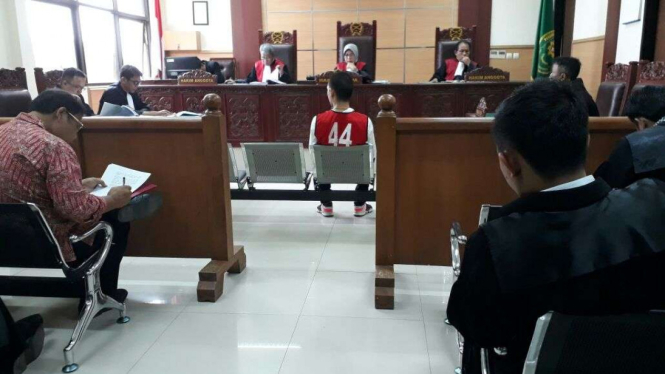 Sidang atas Axel Matthew Thomas di Pengadilan Negeri Kota Tangerang.