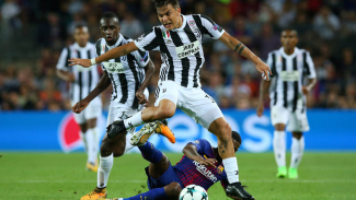 Tantang AC Milan, Juve Akui Lini Belakangnya Bermasalah