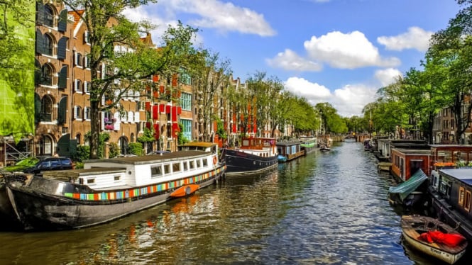 Kota Amsterdam, Belanda.