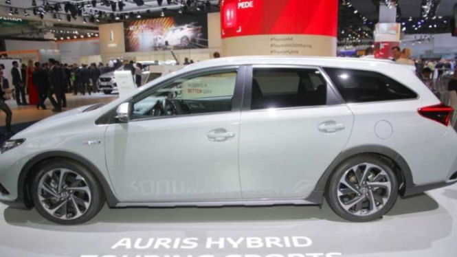 Toyota Auris dipamerkan di Frankfurt Motor Show.