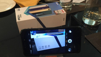 Evercoss Jual 80 Ribu Unit Smartphone Tahan Banting
