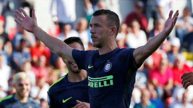 Winger Inter Milan, Ivan Perisic rayakan gol