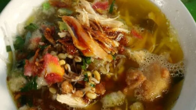 Soto ayam kampung Pak Min Gombong