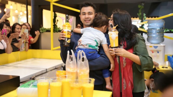 Raffi Ahmad, Nagita Salvina dan Rafathar.