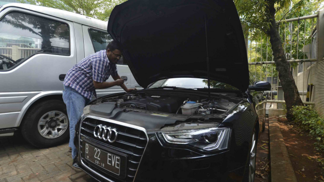 KPK Lelang Mobil Sitaan Terpidana Korupsi