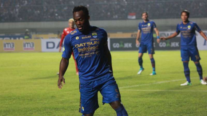 Gelandang Persib Bandung, Michael Essien
