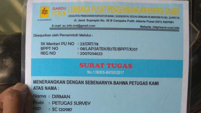 Surat tugas palsu petugas PLN yang ditemukan di Jakarta.