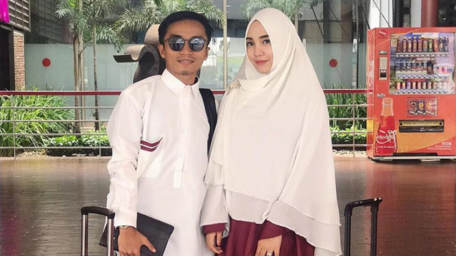 Salmafi Khairunissa dan Suami