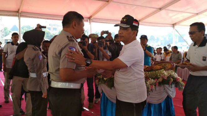 Kapolda Jatim Irjen Pol Machfud Arifin di Markas Polda Jatim,Surabaya, 22/9/2017