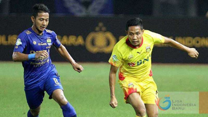 Pertandingan Bhayangkara FC konttrea Persib Bandung di ajang Liga 1