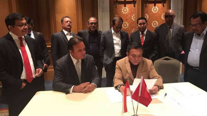Gubernur Aceh, Irwandi Yusuf, tandatangan MoU dengan dua perusahaan asal Turki.
