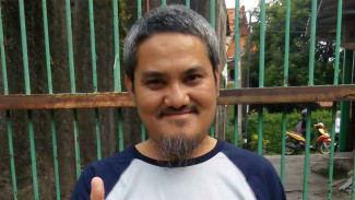 Jonru Dijerat UU ITE, Polda Diminta Jebloskan Dia ke Tahanan