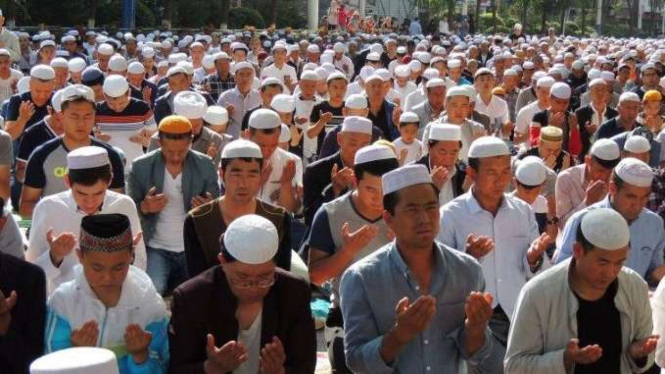 Umat muslim di China.