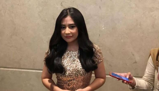 Prilly Latuconsina