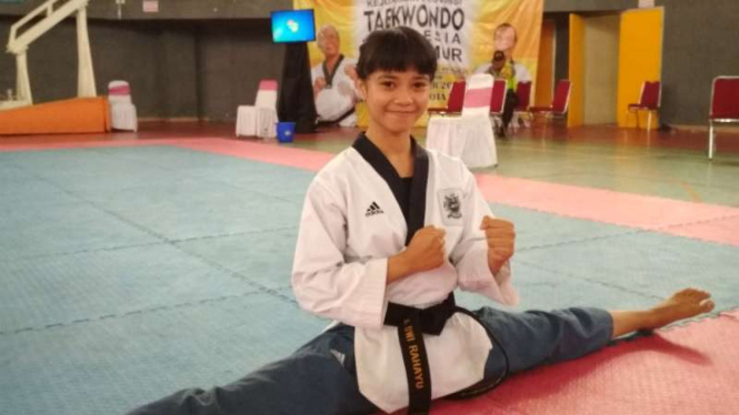 Atlet Taekwondo,  Abila Dwi Rahayu.