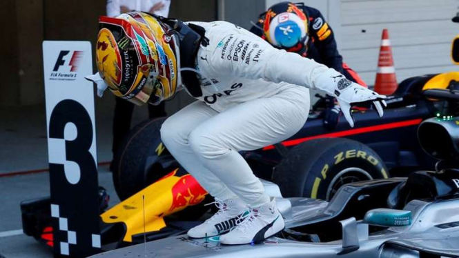 Lewis Hamilton meraih kemenangan di GP Jepang 2017