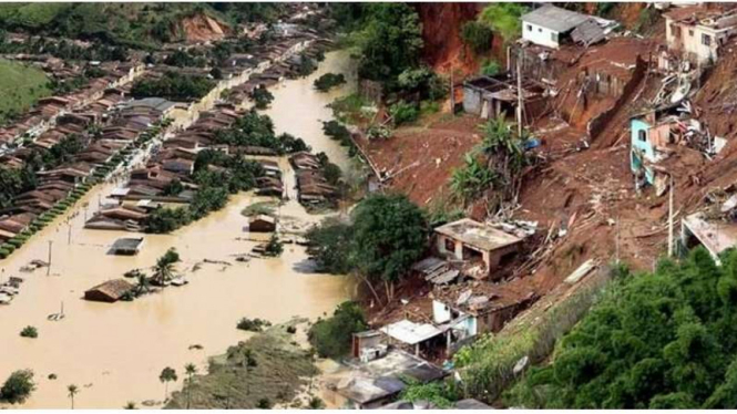 Dampak bencana banjir dan longsor di Pangandaran Jawa Barat, Sabtu (7/10/2017)