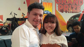Gading dan Gisel Keranjingan Belanja Online