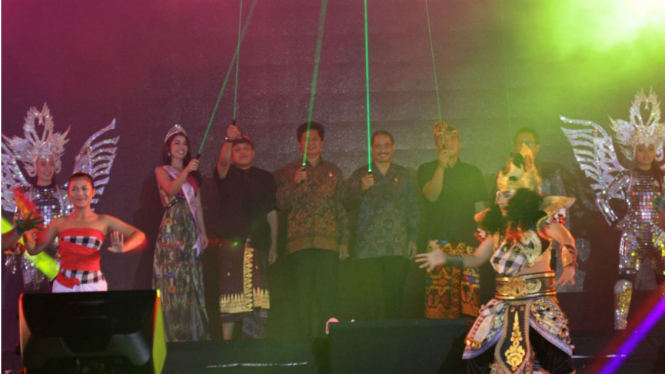 Pembukaan Pesona Mandiri Nusa Dua Fiesta 2017