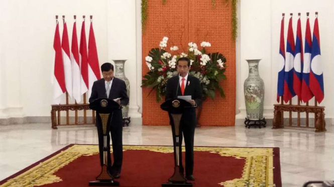 Presiden Jokowi dan PM Laos Thongloun Sisoulith