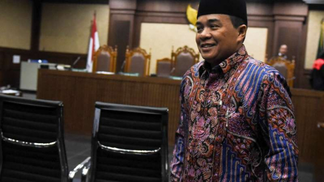 Mantan Sekretaris Fraksi Golkar Ade Komarudin