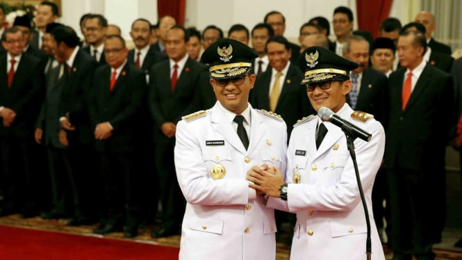 Pelantikan Gubernur dan Wakil Gubernur DKI Jakarta, Anies Baswedan dan Sandiaga Uno.
