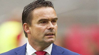 Tersandung Kasus Pelecehan, Marc Overmars Mundur dari Ajax