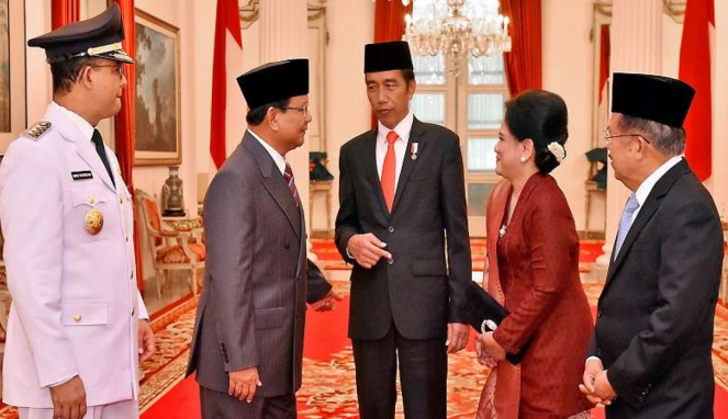 Presiden Jokowi, Wapres JK, Prabowo Subianto dan Anies Baswedan di Istana Negara