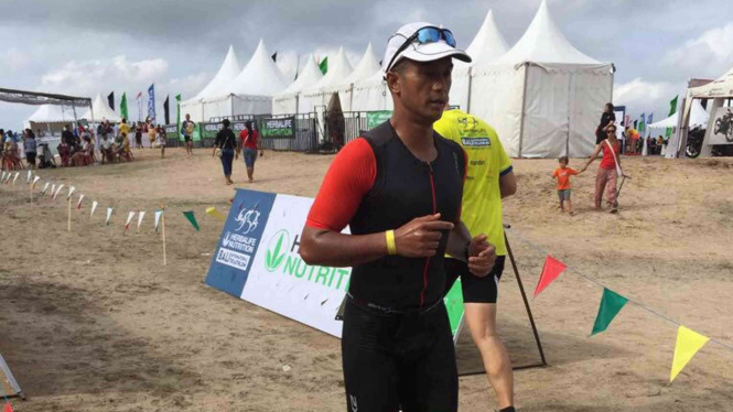 Ketua Umum PB PRSI, Anindya Novyan Bakrie, saat ikut Bali Triathlon