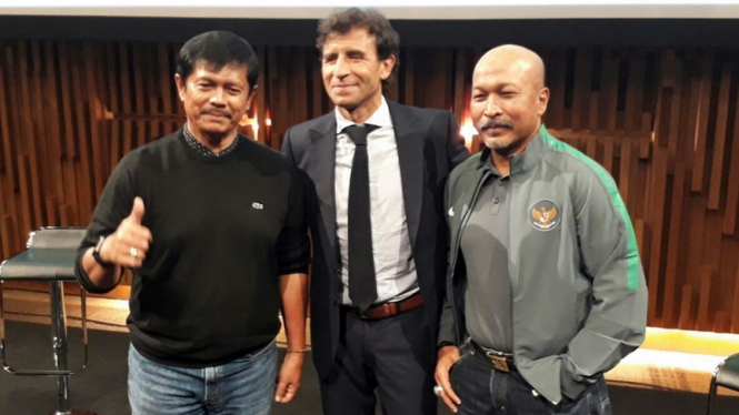 Indra Sjafri, Luis Milla, dan Fakhri Husaini dalam diskusi sepakbola Indonesia