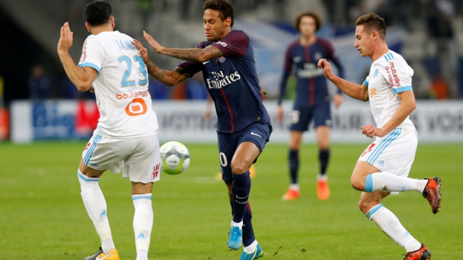 Striker PSG, Neymar dalam laga melawan Marseille