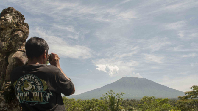 Status Awas Gunung Agung di Bali sudah Satu Bulan