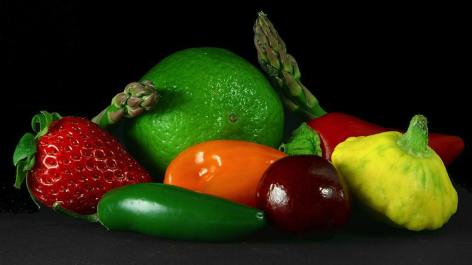 Ilustrasi buah dan sayur