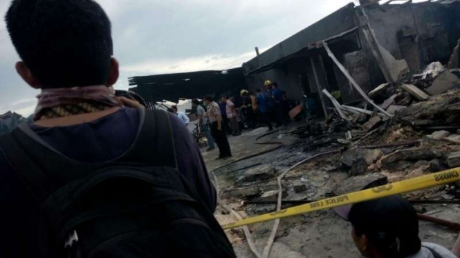 Lokasi kebakaran gudang  mercon di Kosambi, Tangerang, Kamis, 26 Oktober 2017