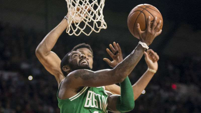 Pebasket Boston Celtics, Kyrie Irving