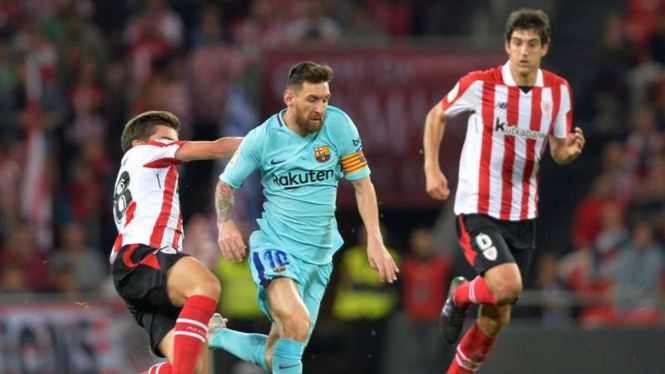 Megabintang Barcelona, Lionel Messi saat melawan Athletic Bilbao.
