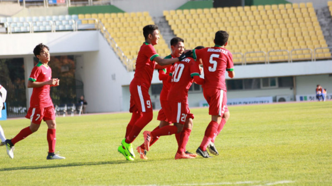 Timnas Indonesia U-19 saat merayakan gol ke gawang Brunei Darussalam