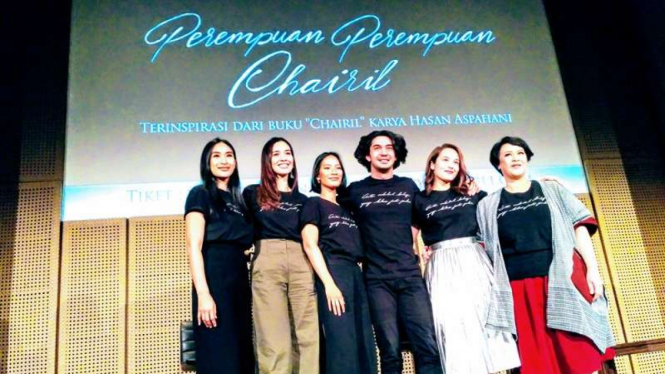 Para pemain teater 'Perempuan Perempuan Chairil'