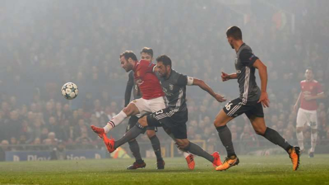 Manchester United vs Benfica