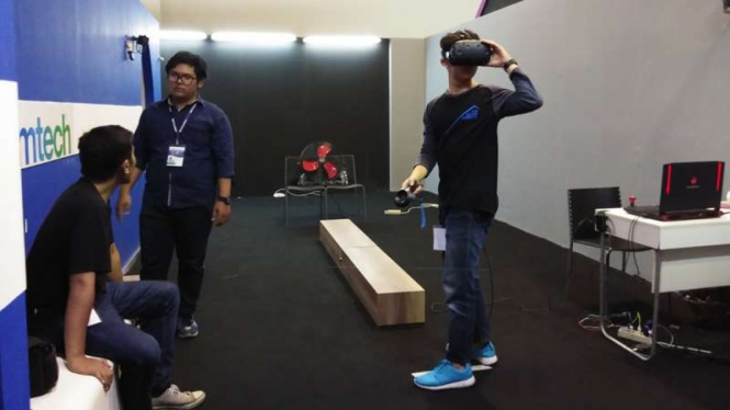 Area Virtual Reality di BRI Indocomtech 2017.