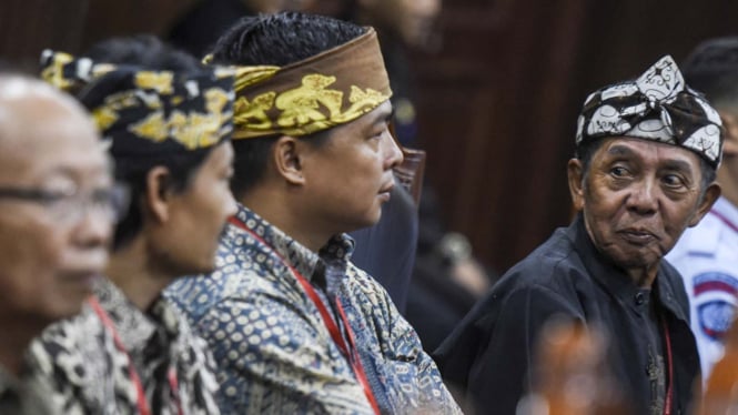 Permohonan penganut kepercayaan saat sidang di MK.