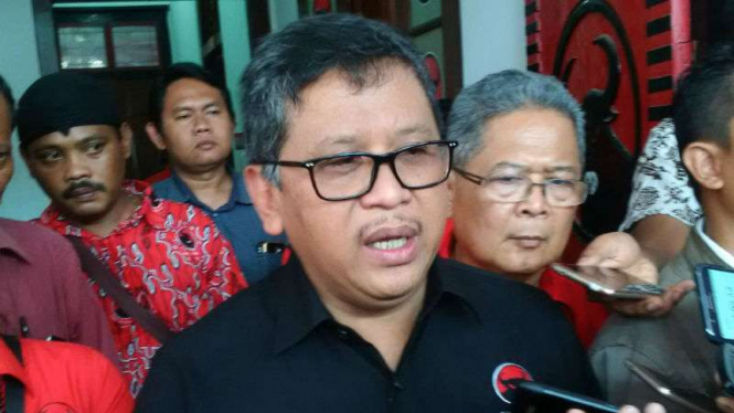 Sekretaris Jenderal PDIP, Hasto Kistiyanto, di Semarang pada Kamis, 9 November 2017.