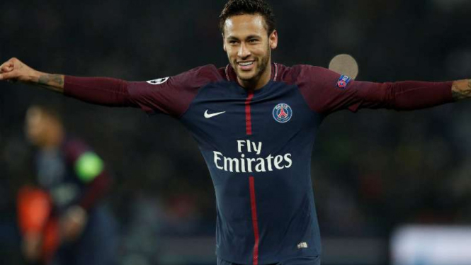 Striker Paris Saint-Germain, Neymar