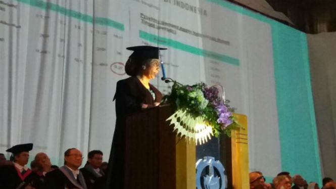 Menteri Susi Pudjiastuti dapat gelar doktor honoris causa di ITS